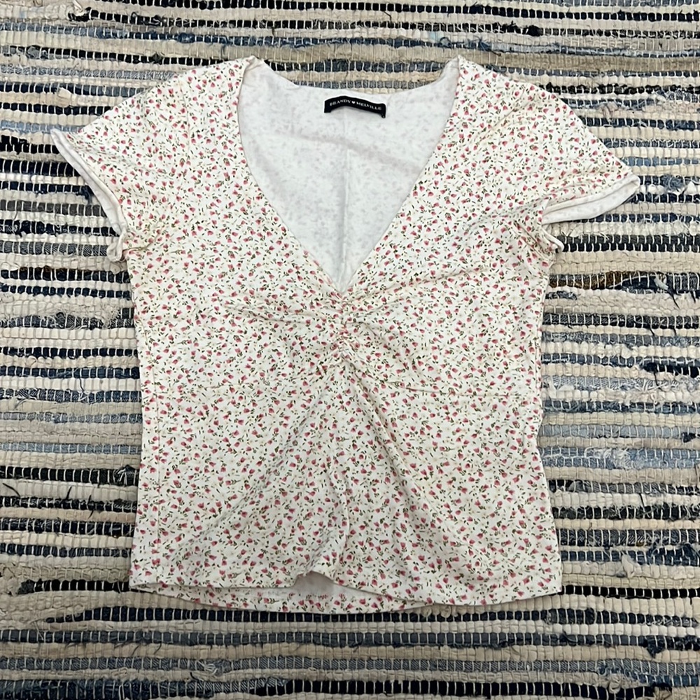 Brandy Melville floral ruched top